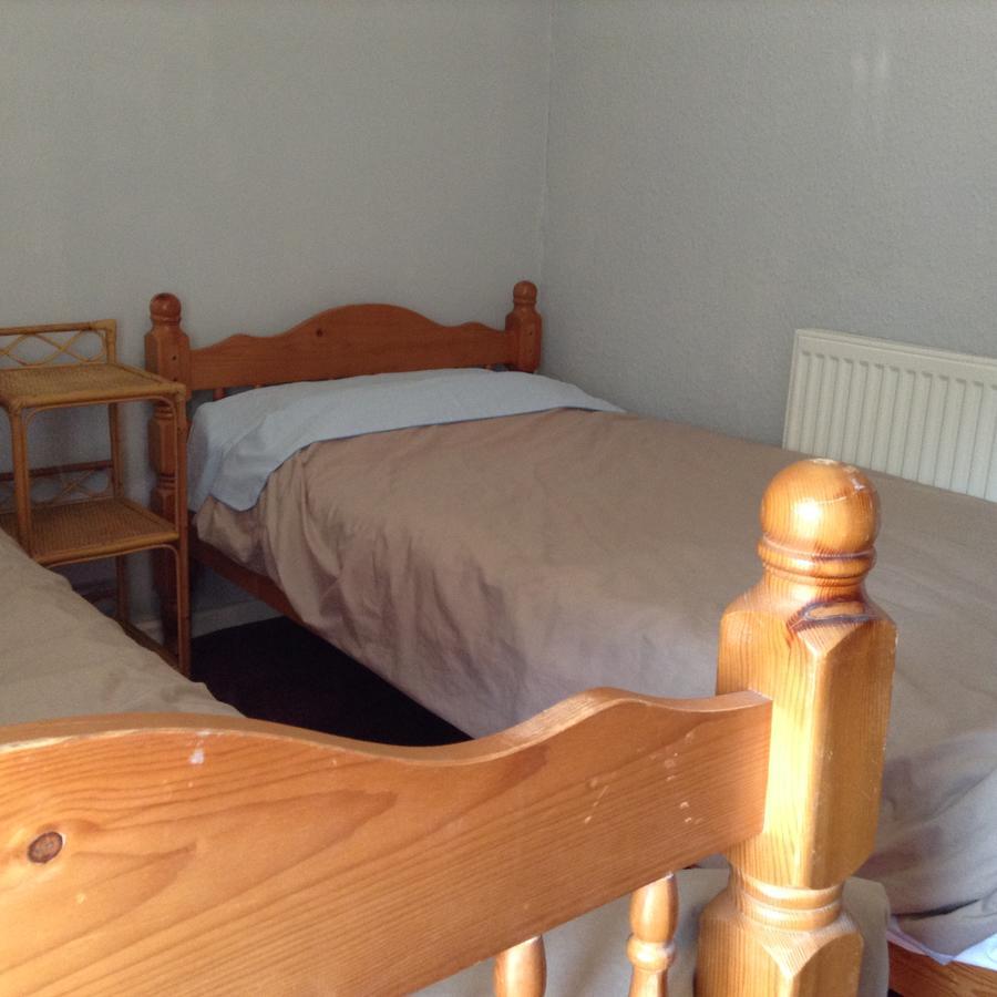 Pantyrathro International Hostel Carmarthen Esterno foto