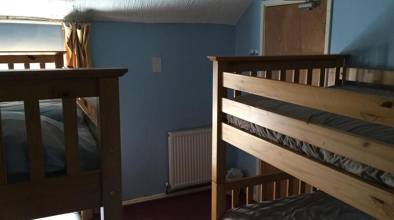 Pantyrathro International Hostel Carmarthen Esterno foto